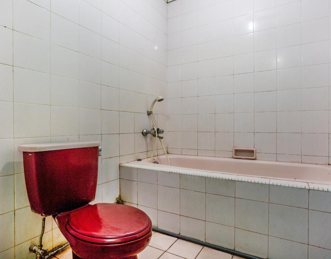 Hotel Super Oyo 1389 Carissima 2*