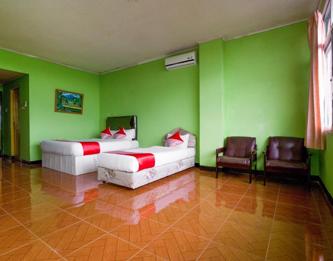 Super Oyo 1389 Carissima Hotel Palembang