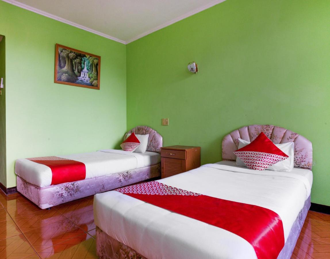 Hotel Super Oyo 1389 Carissima 2*
