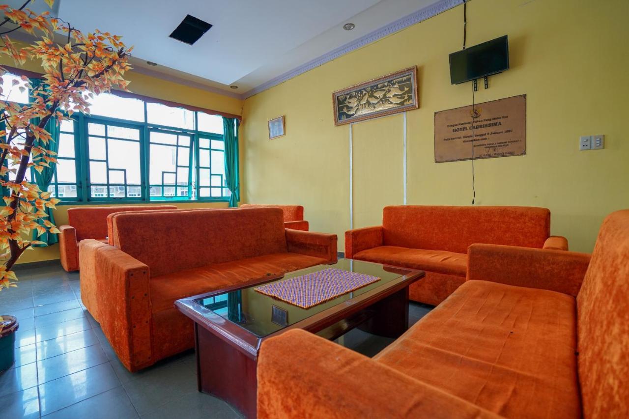 Hotel Super Oyo 1389 Carissima 2*